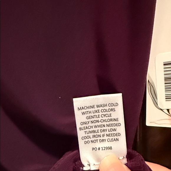 NWT joie de vivre Plum Button-Up Blouse. Large. Button roll sleeves. Soft. - Picture 9 of 10